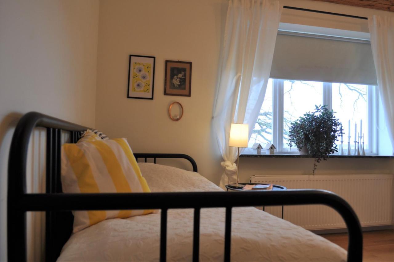 Villa Sandby B&B Borrby ภายนอก รูปภาพ